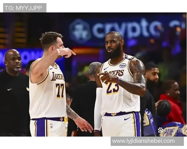 2002年11月27日魔术队与湖人队的经典对决回顾与精彩瞬间分析